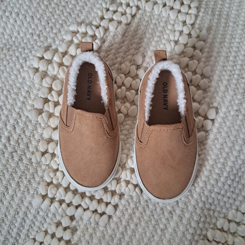 Old Navy Toddler Sherpa Slip On Shoes